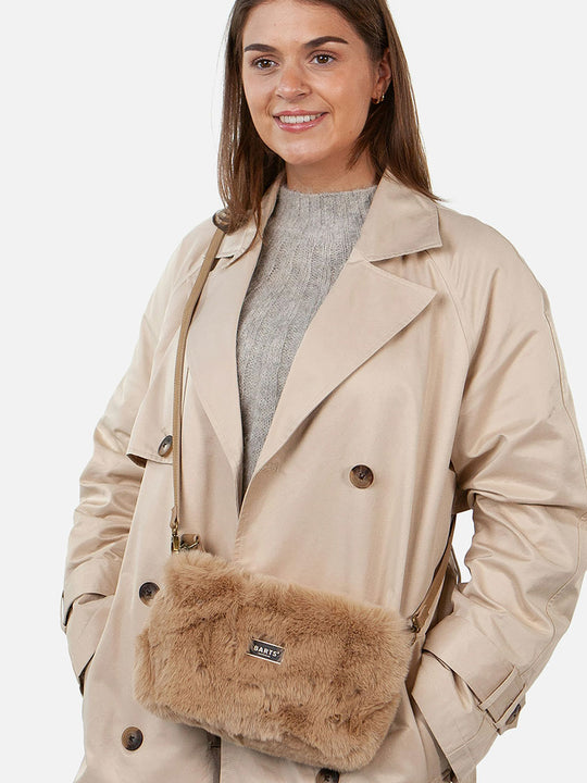 Tasche «Sourwood Clutch» von BARTS