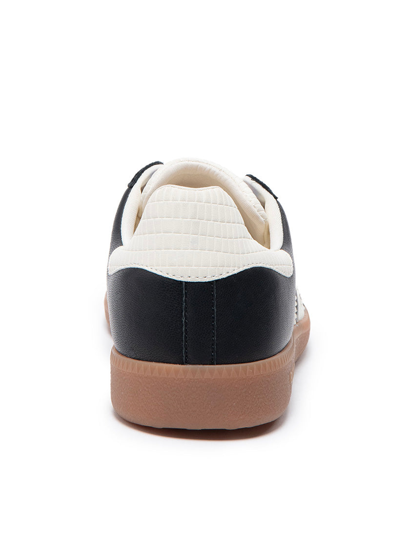 Sneaker «Cloud» von BACK 70