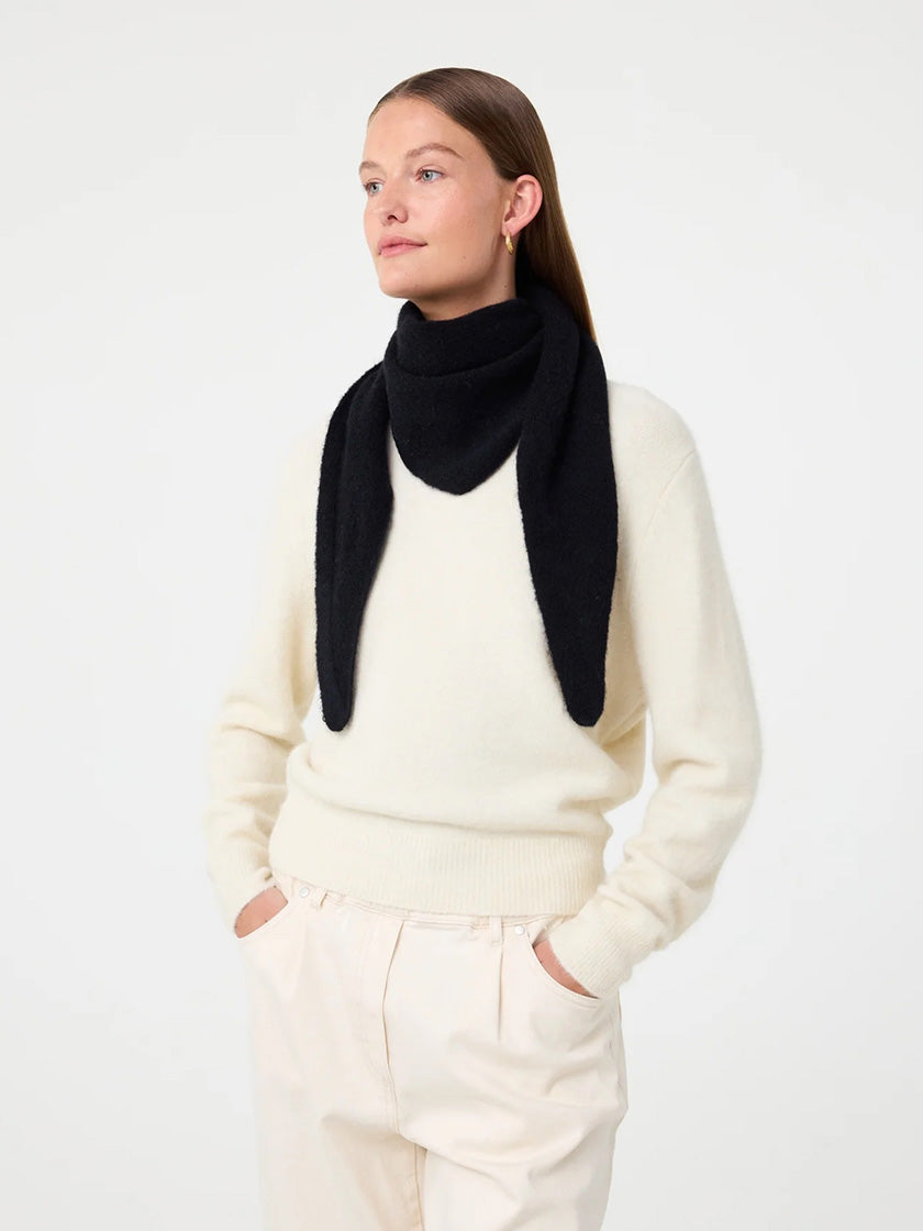 Schal «Tricja» von KNIT-TED