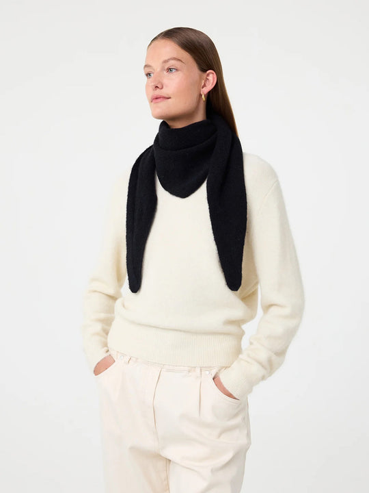 Schal «Tricja» von KNIT-TED