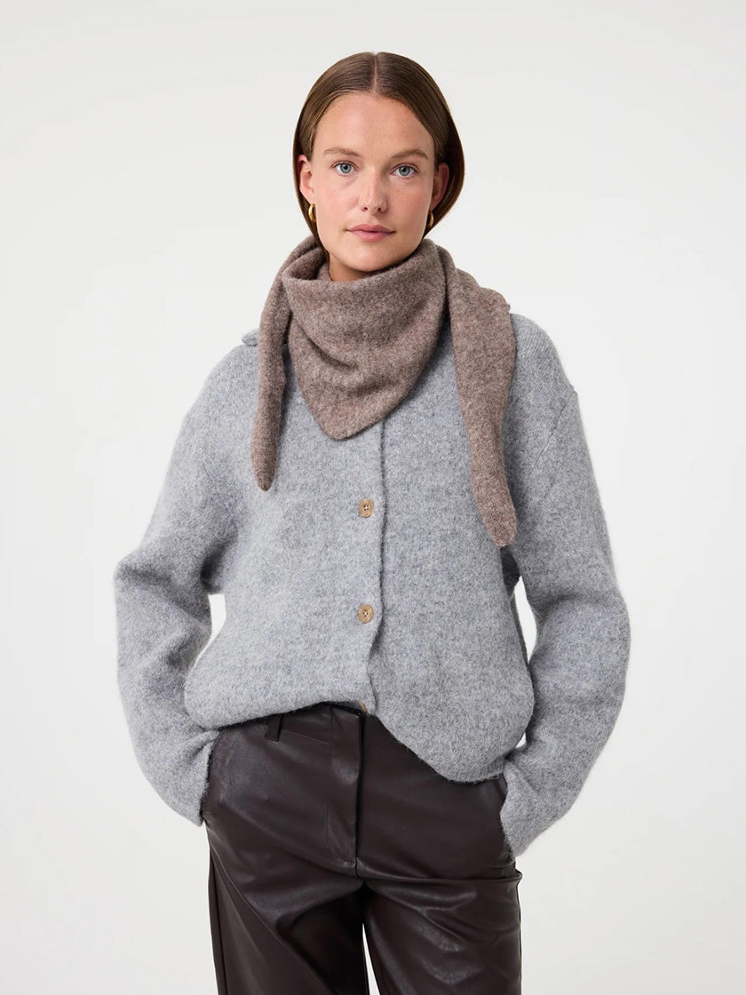 Schal «Tricja» von KNIT-TED
