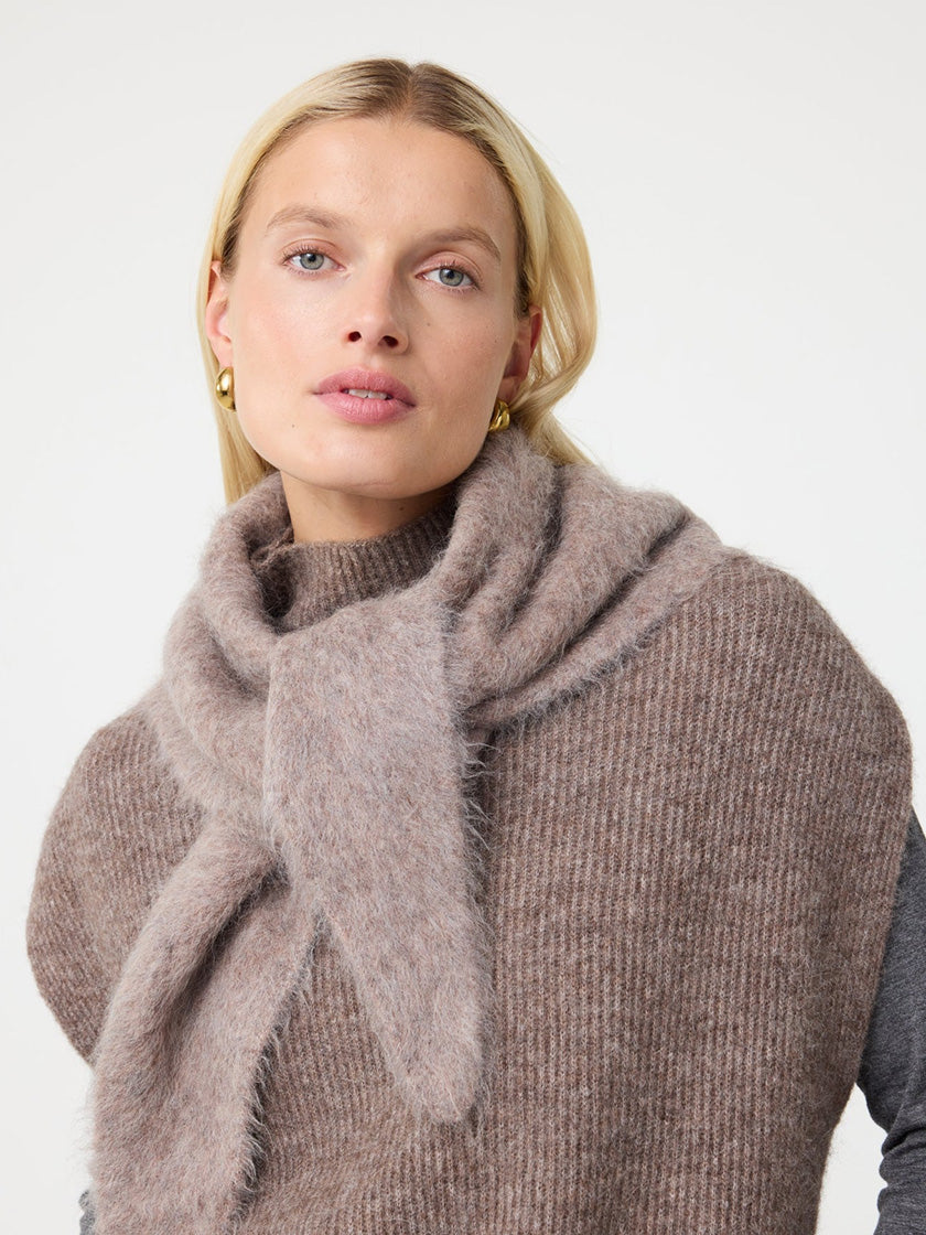 Schal «Nikita» von KNIT-TED