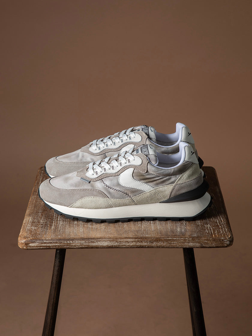 Sneaker von VOILE BLANCHE
