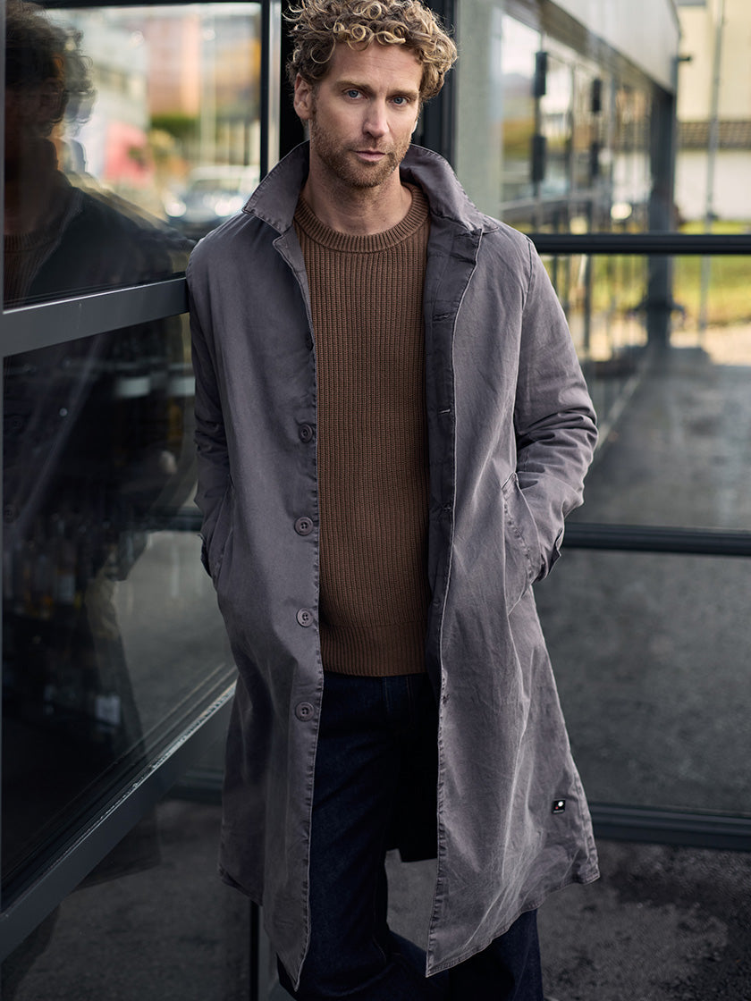 Mantel «Cliff» von KEELING