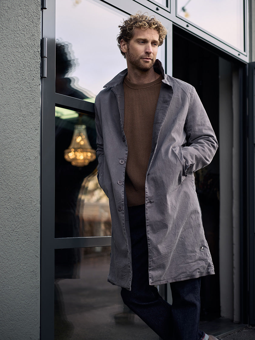 Mantel «Cliff» von KEELING