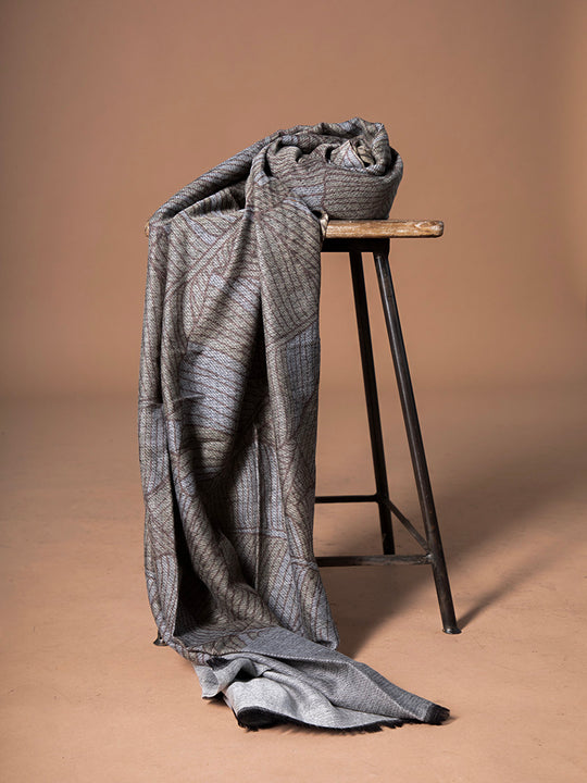 Wollschal «Two Sides Leafes» von AHMADDY