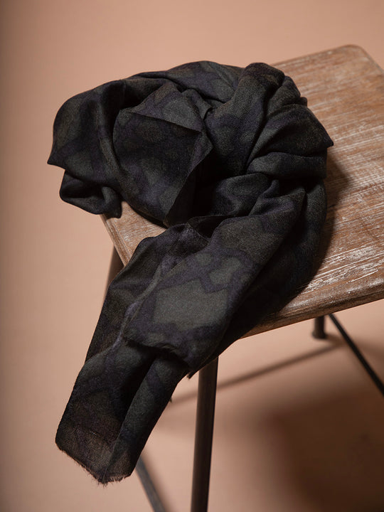 Wollschal von AHMADDY