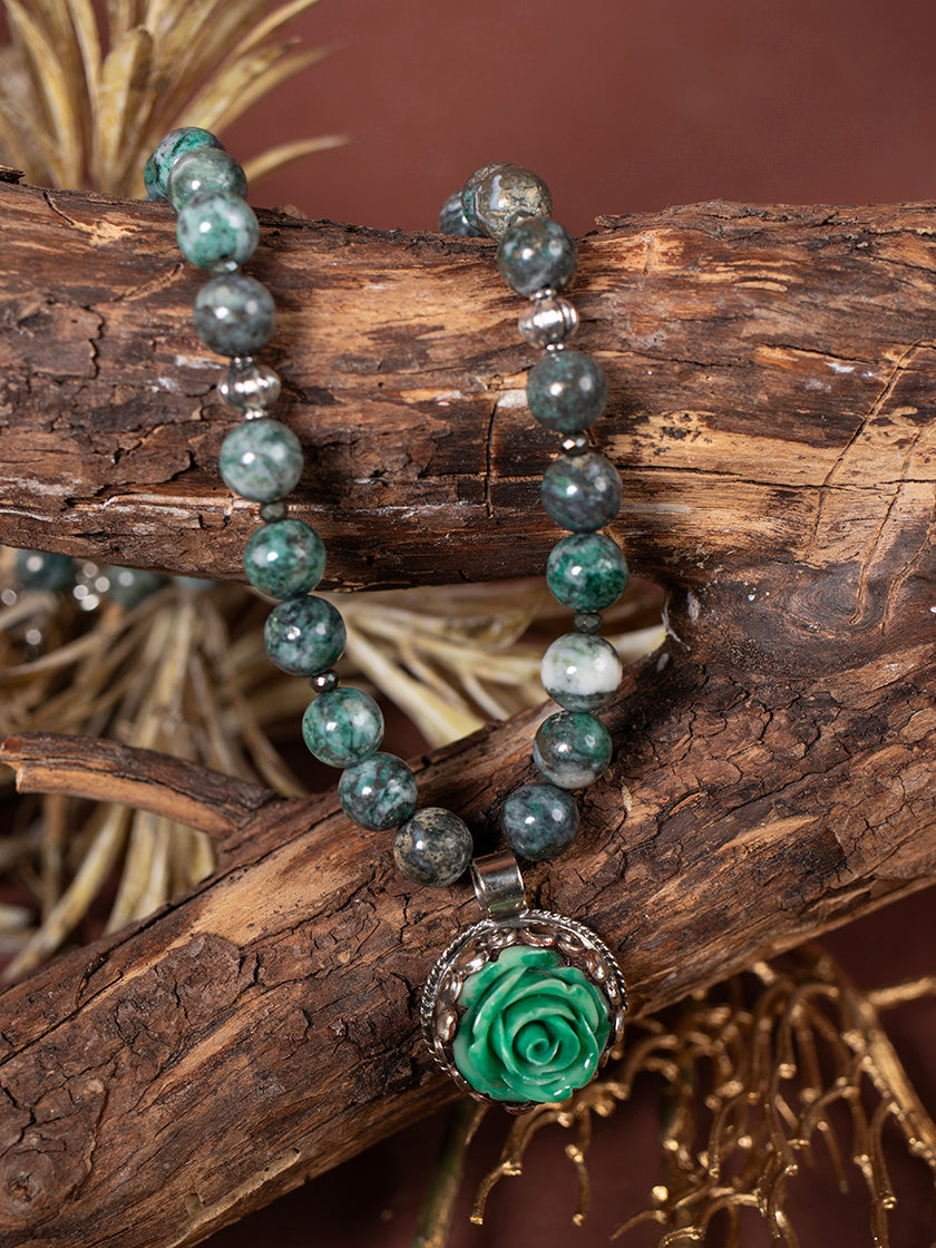 Halskette «Rosita grün» von CORAZON