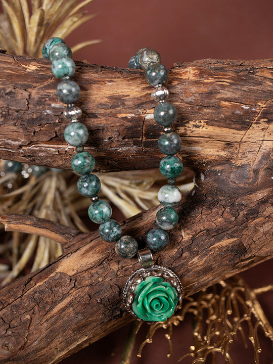 Halskette «Rosita grün» von CORAZON