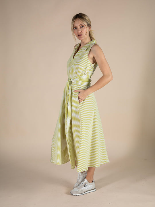 Kleid «Guanota» von SYNDICATE