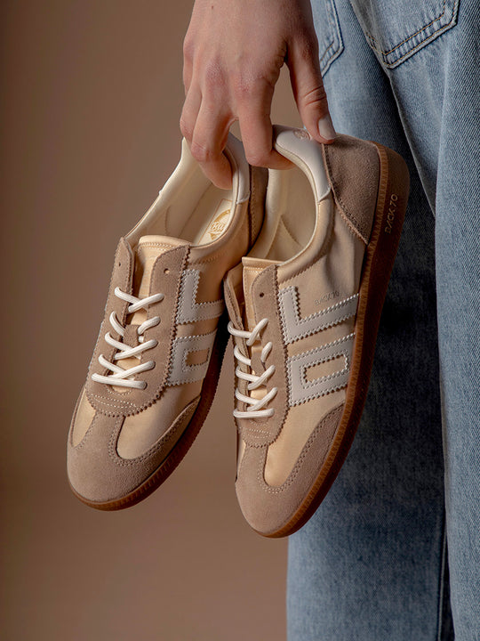 Sneaker «Ghost» von BACK 70