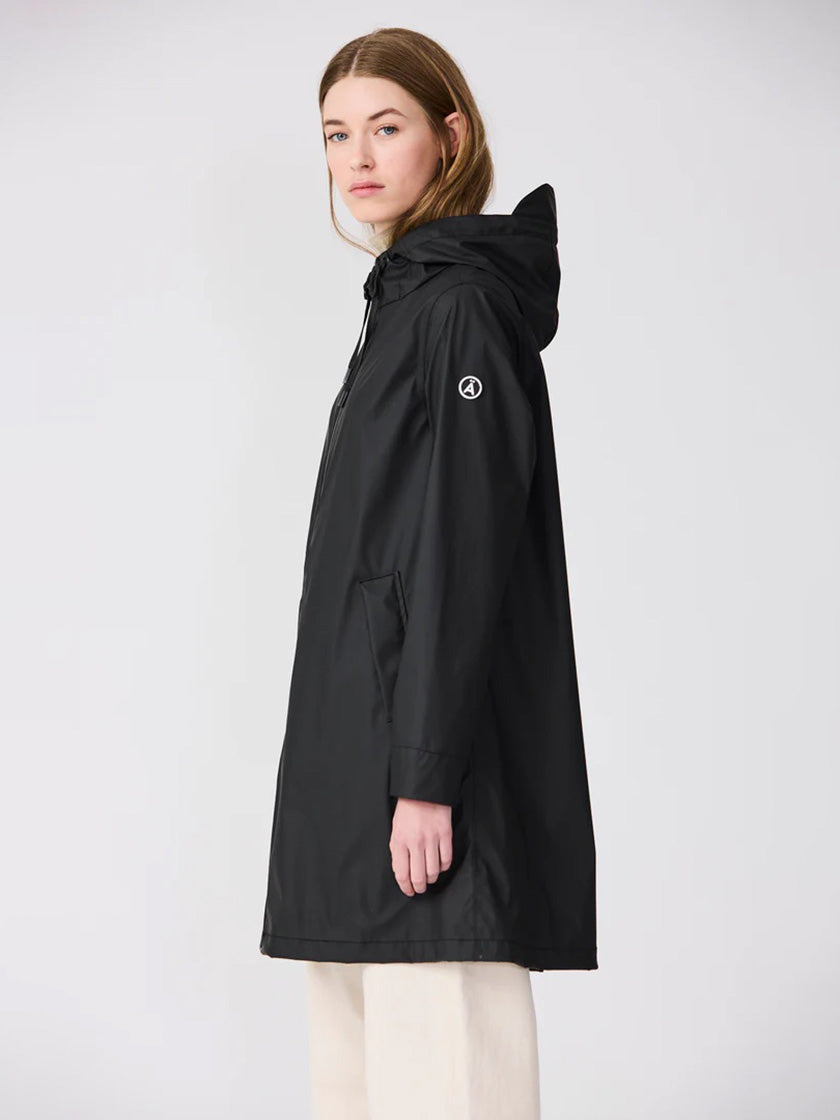 Imperméable « Nuovola » de TANTÄ RAINWEAR