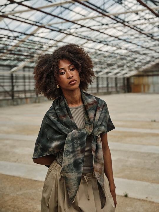 Foulard en soie « Triangle » de COFUR