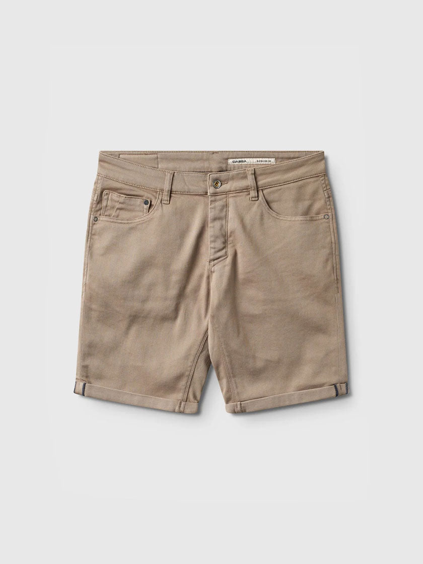 Short «Jason Sanza» de GABBA