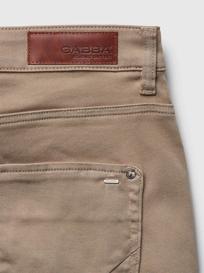 Short «Jason Sanza» de GABBA