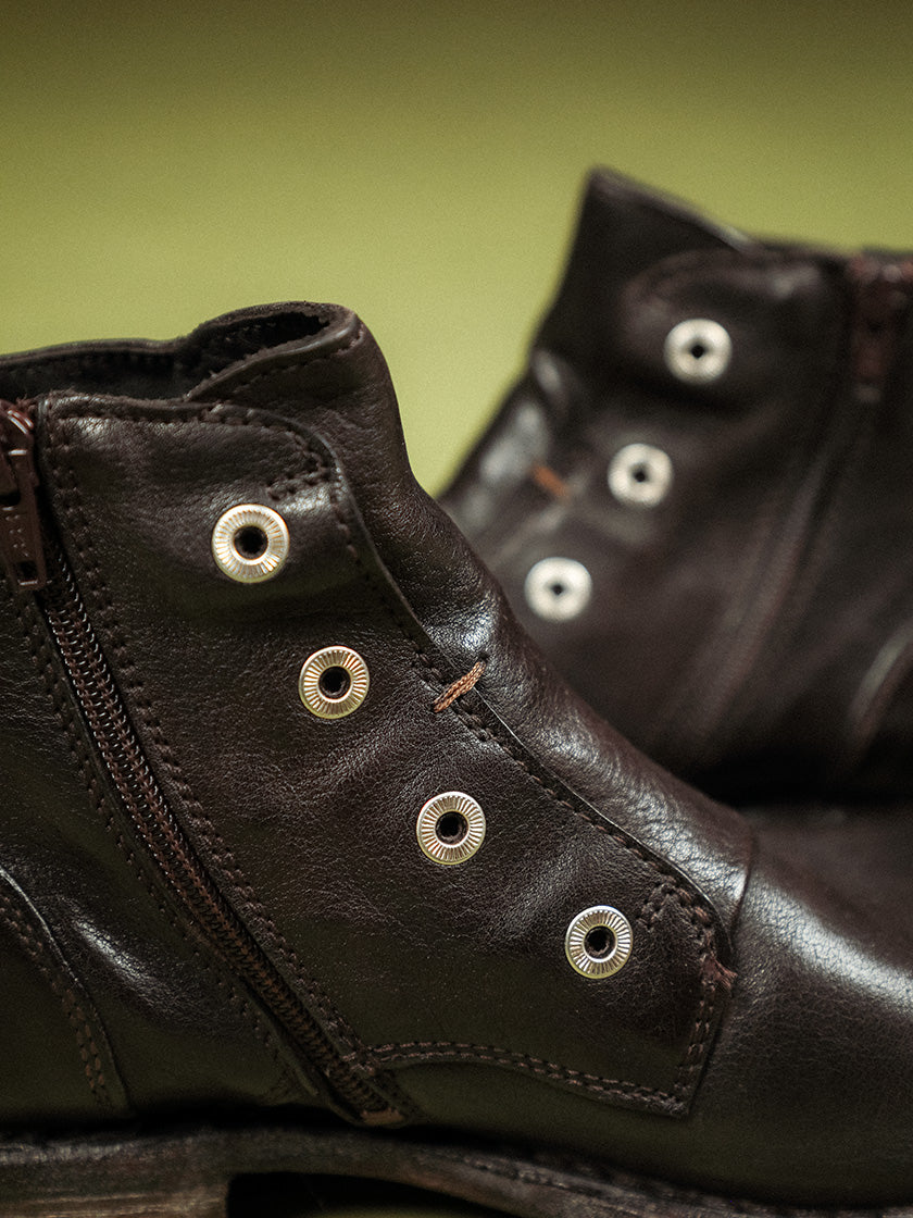 Boot «RV» von MOMA