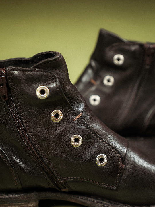 Boot «RV» von MOMA