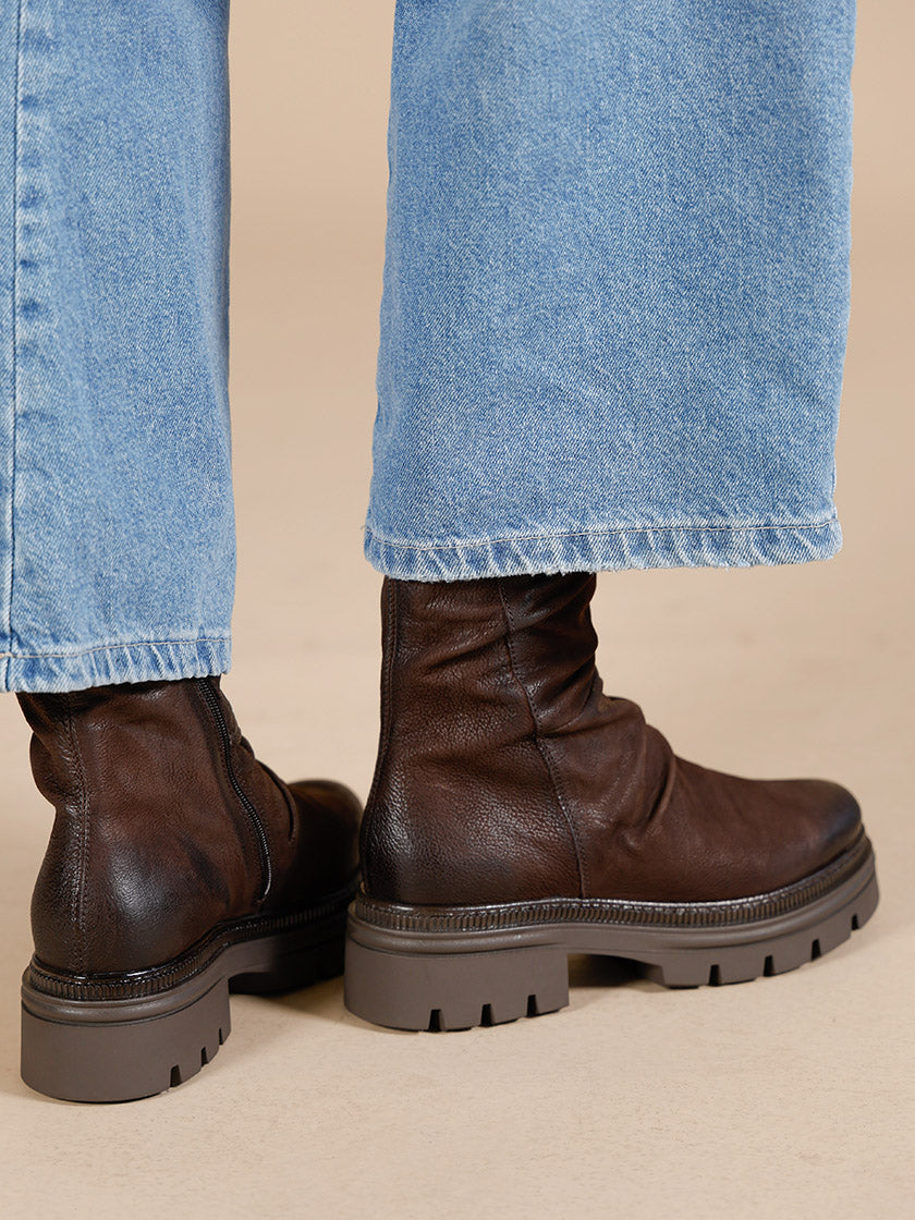 Boot von MJUS