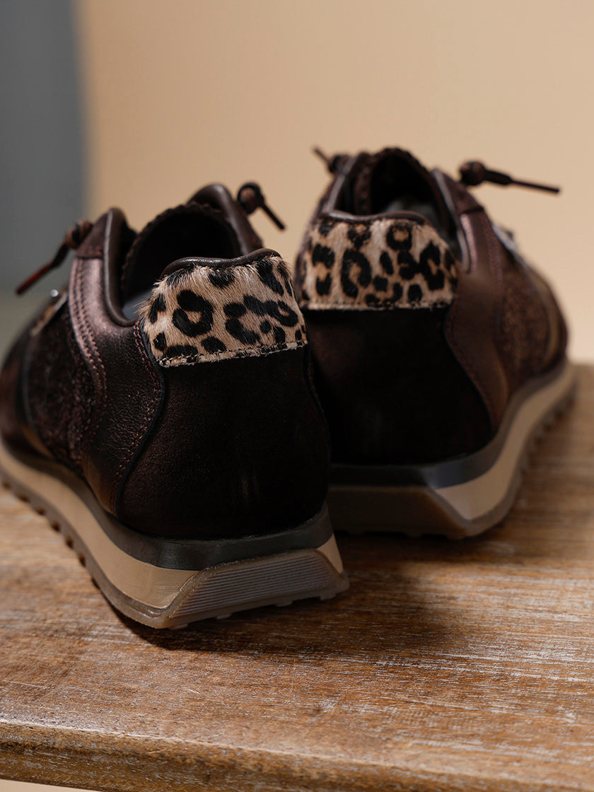Sneaker von CETTI