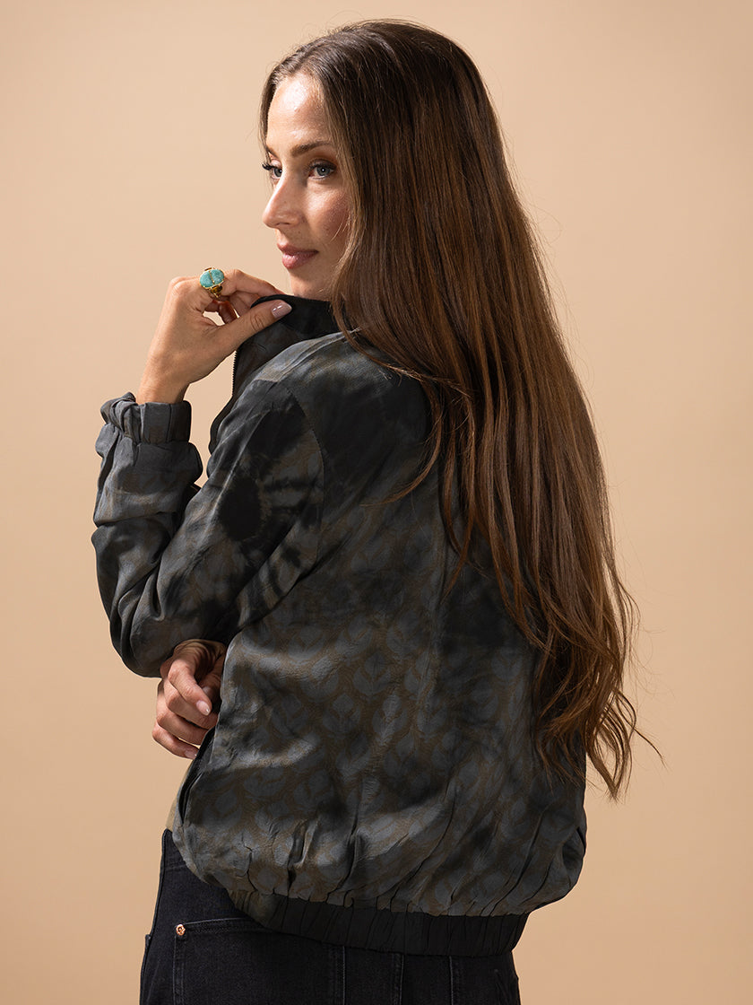 Seidenjacke «Bombe» von COFUR