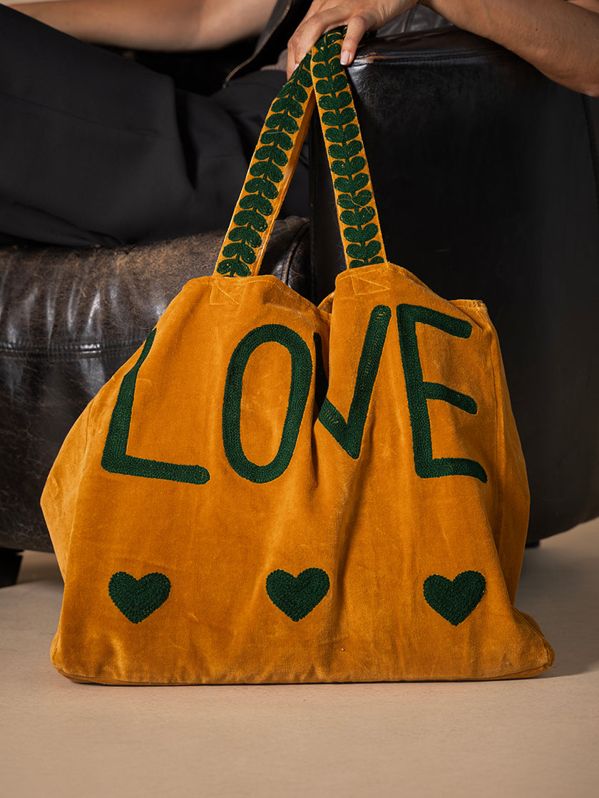 Tasche «Velvet Love» von COFUR