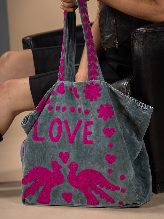 Tasche «Velvet Love» von COFUR