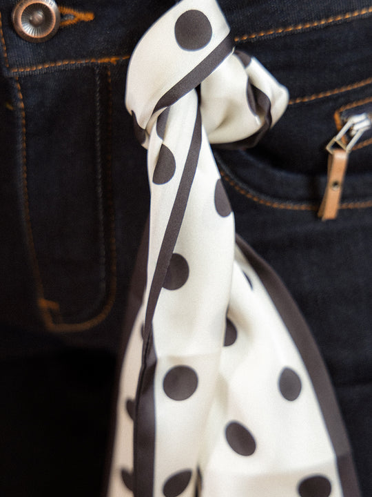 Schal «Narrow Mini Neck Dots»