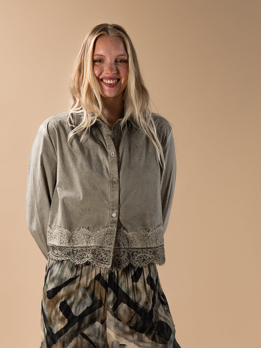 Bluse «Embroidery» von PLEASE