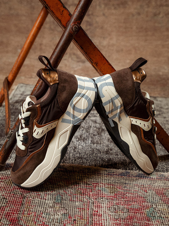Sneaker von VOILE BLANCHE