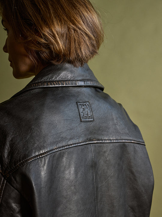Veste en cuir « Abbie » de FREAKY NATION