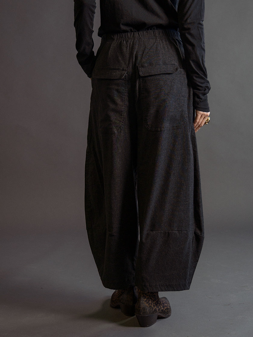 Hose mit Tasche von RUNDHOLZ BLACK LABEL