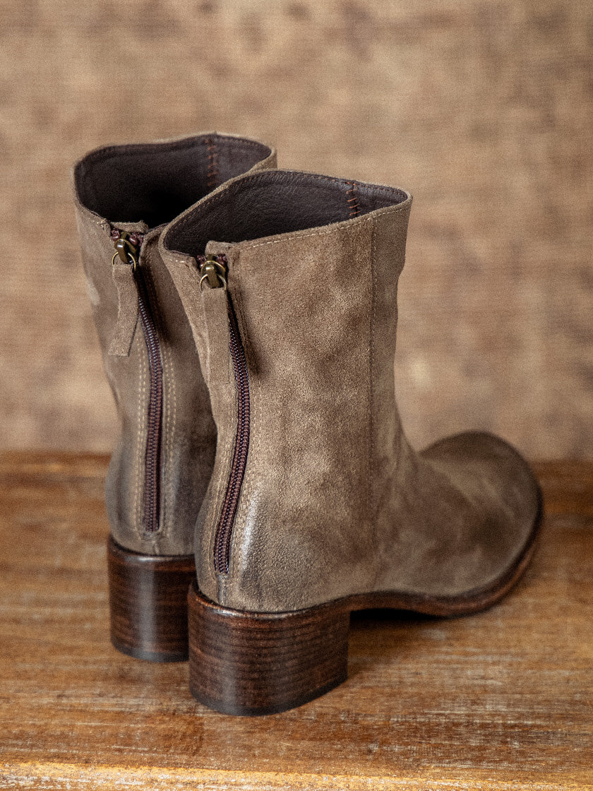 Stiefelette von HISTORY 541