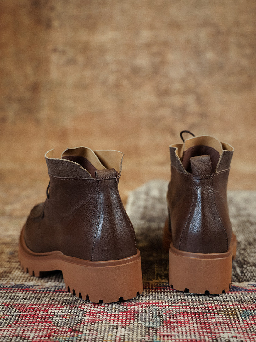 Boot von HISTORY 541