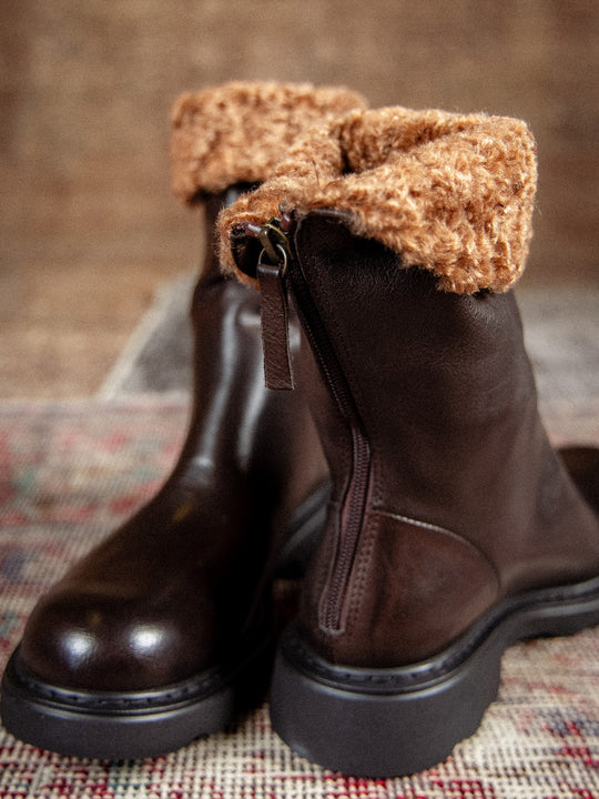 Boot von HISTORY 541