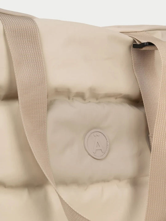 Regentasche «Hrim» von Tantä Rainwear