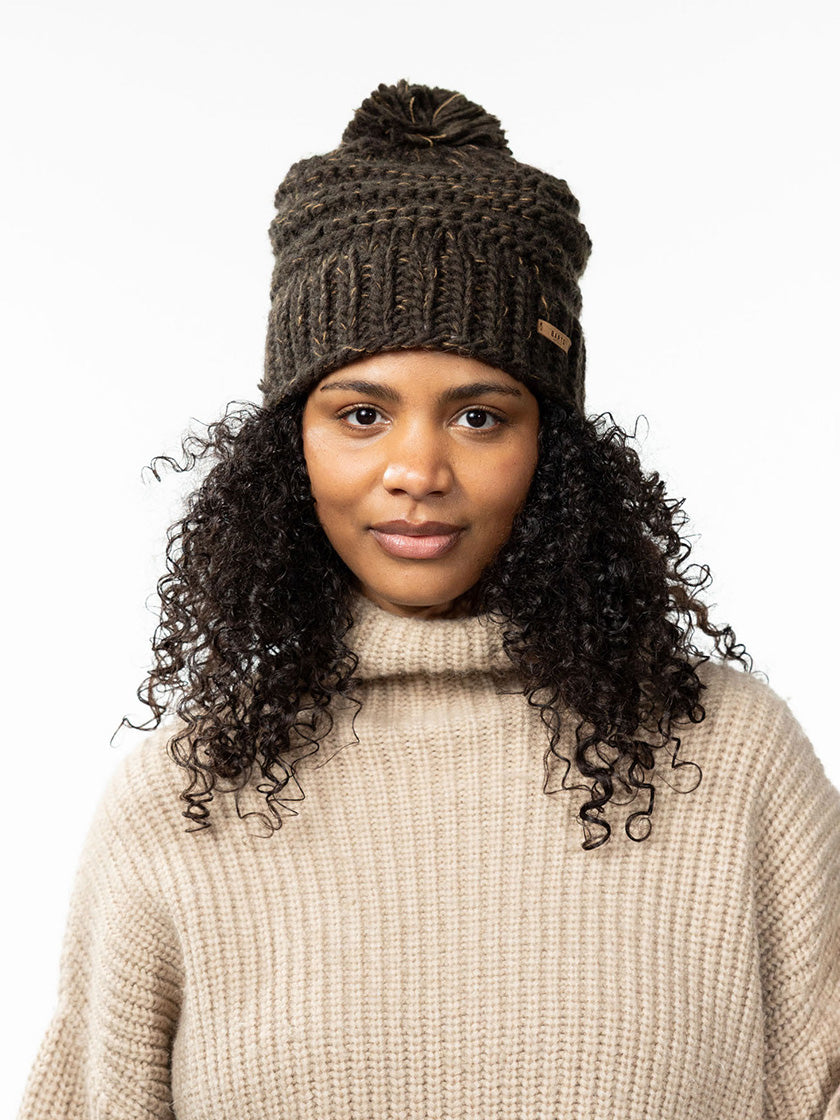 "Jasmin" Beanie by BARTS