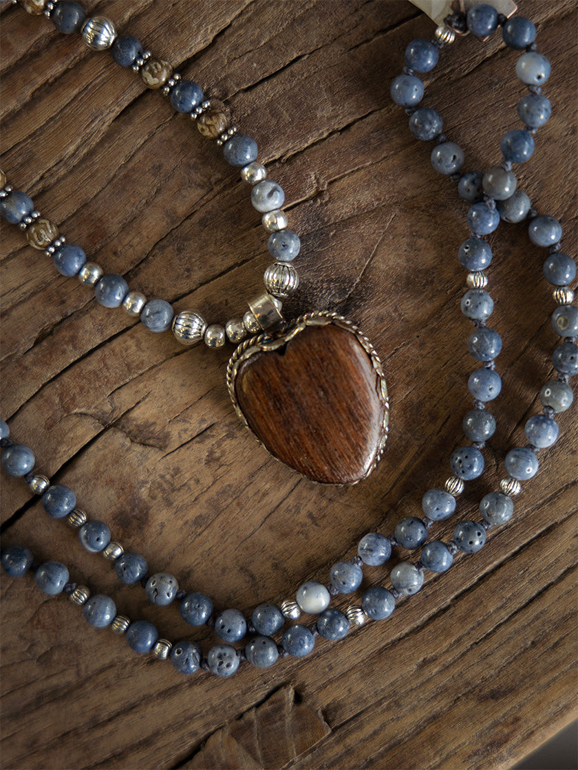 Halskette «Woodheart Blau» von CORAZON