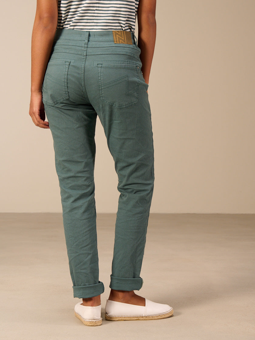 Pantalon « Tapered Long » de NILE
