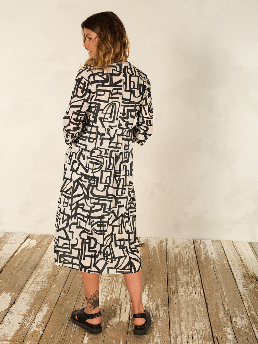 Kleid von NILE