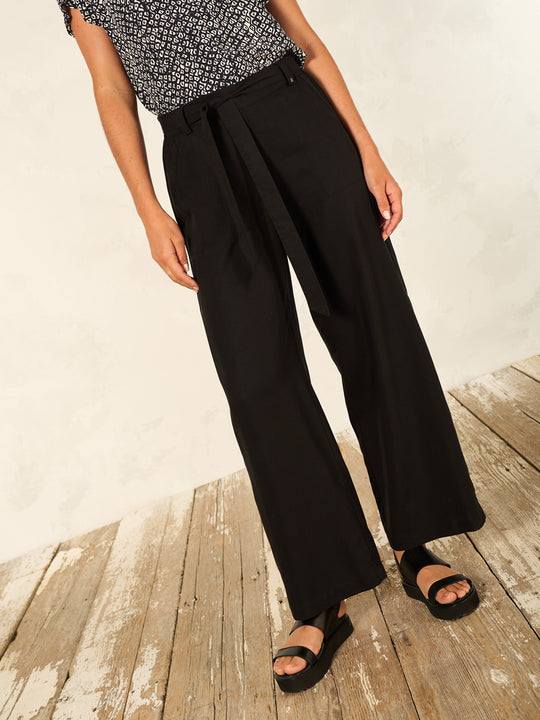 Hose von NILE