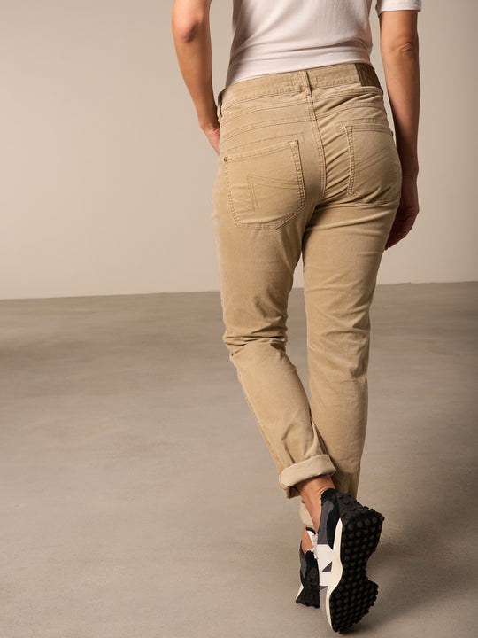 Hose «Tapered Long» von NILE