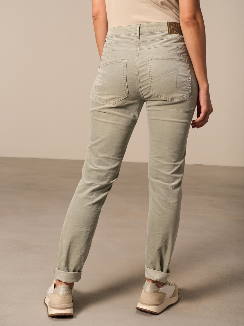 Hose «Tapered Long» von NILE