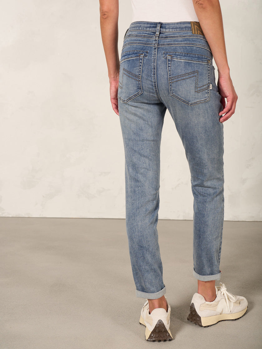 Jeans «Tapered Ankle» von NILE