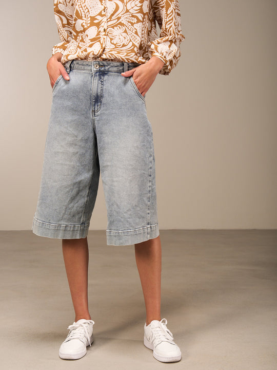 "Long Bermuda Shorts" by NILE