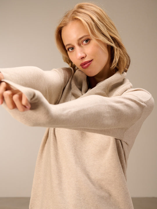 Strickpullover von NILE