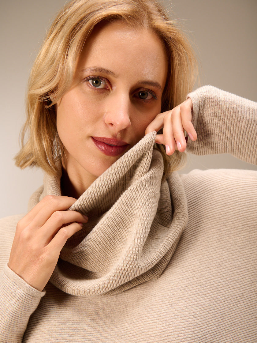 Strickpullover von NILE