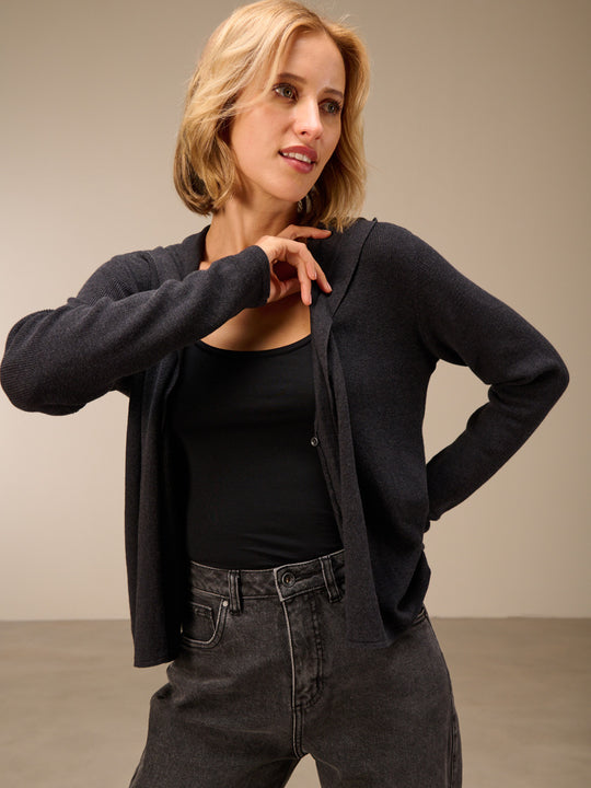 Strickjacke von NILE