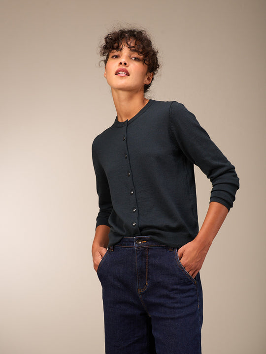 "RWS" Cardigan by NILE