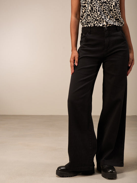 Hose von NILE
