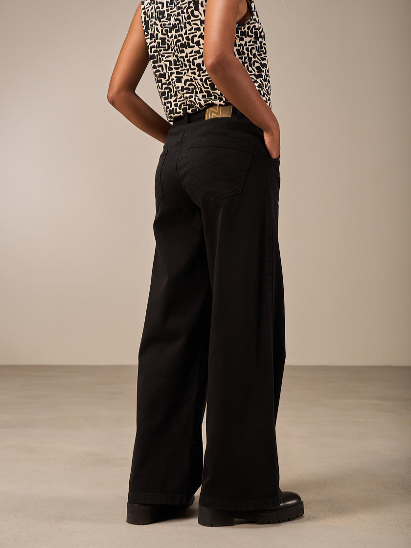 Hose von NILE